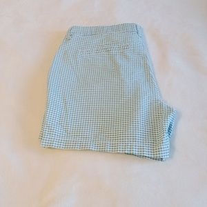 Old Navy Green & white plaid shorts - size 8
